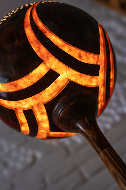 Handmade%20gourd%20light%2013%20by%20Aggelos%20Rigas web